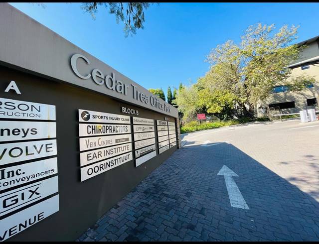 175M² OFFICE TO LET IN FOURWAYS